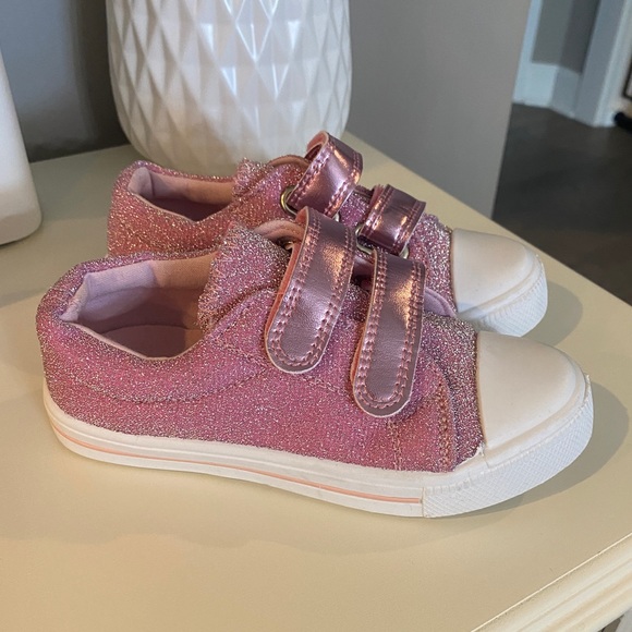 NWOT Sparkle Toddle Sneakers - Picture 1 of 9